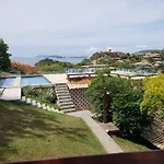 Praia da Ferradurinha Guest House